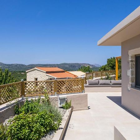 Villa Eva Provarma Екстериор снимка