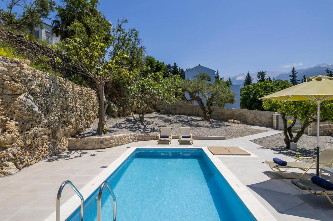 Villa Eva Provarma Екстериор снимка