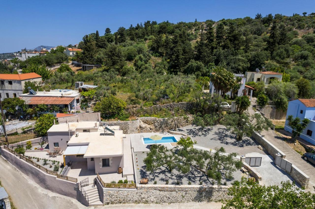 Villa Eva Provarma Екстериор снимка